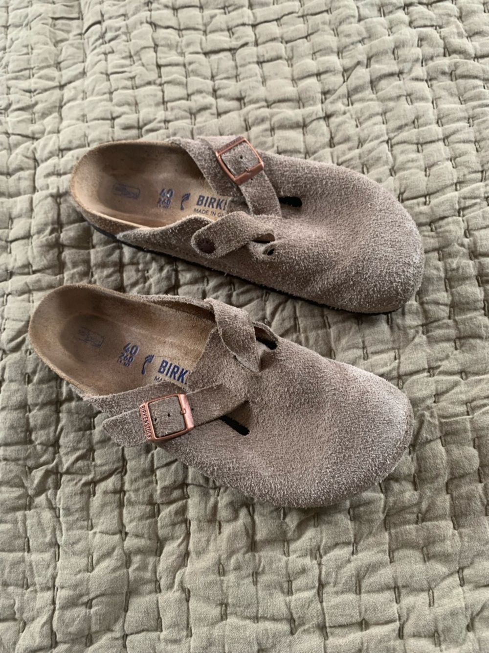 Birkenstock Boston Soft Footbed in Taupe Suede Leather